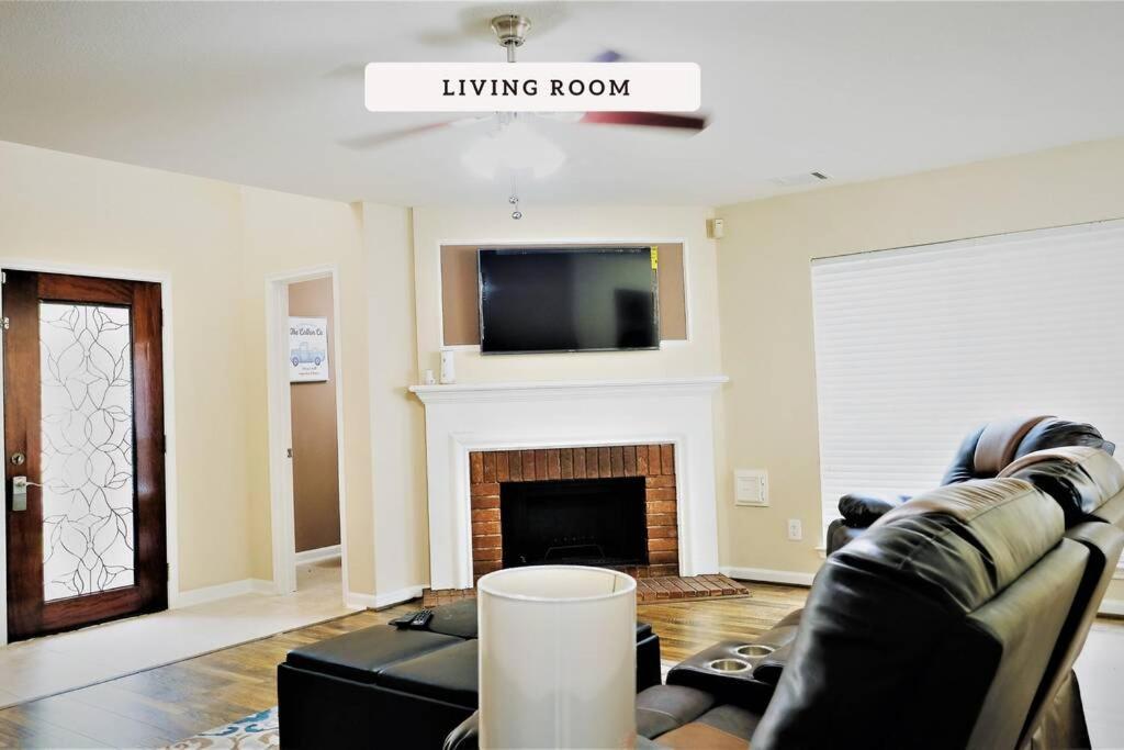 Exceptional, 5 Beds, Near Downtown - Bold Ruler Villa Stafford Exterior photo