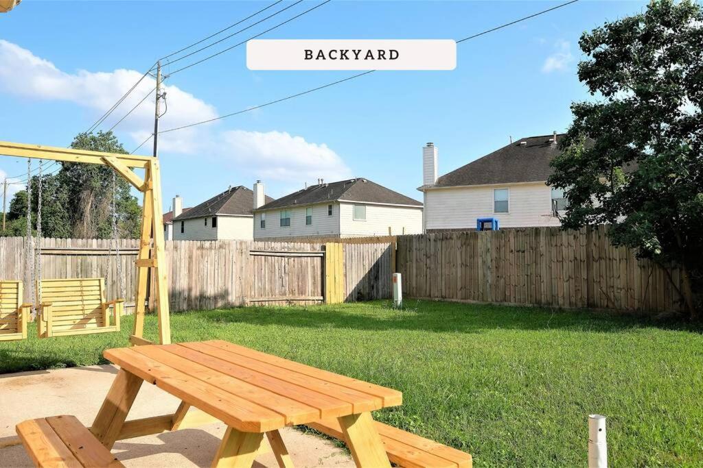 Exceptional, 5 Beds, Near Downtown - Bold Ruler Villa Stafford Exterior photo